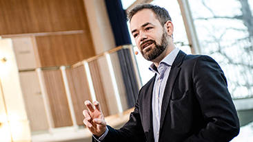 J Bundsgaard